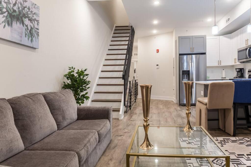 Explorer's Dream - 3br Gem With Wifi+laundry *